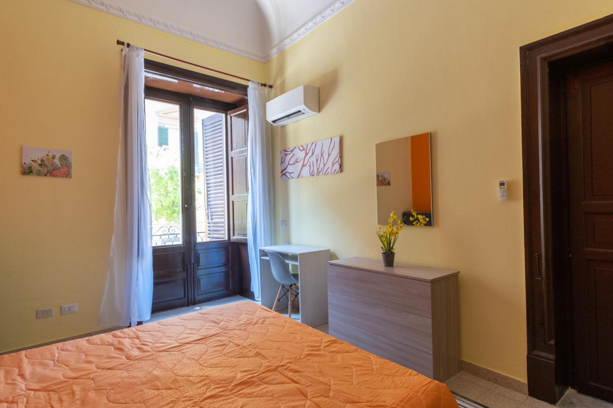Corner Rome 433 Hotel Palermo Bagian luar foto